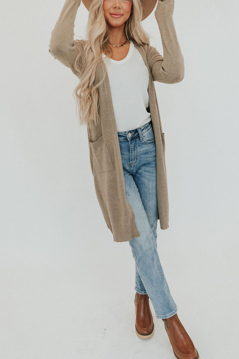 Undeniable Classic Cardigan - Mocha