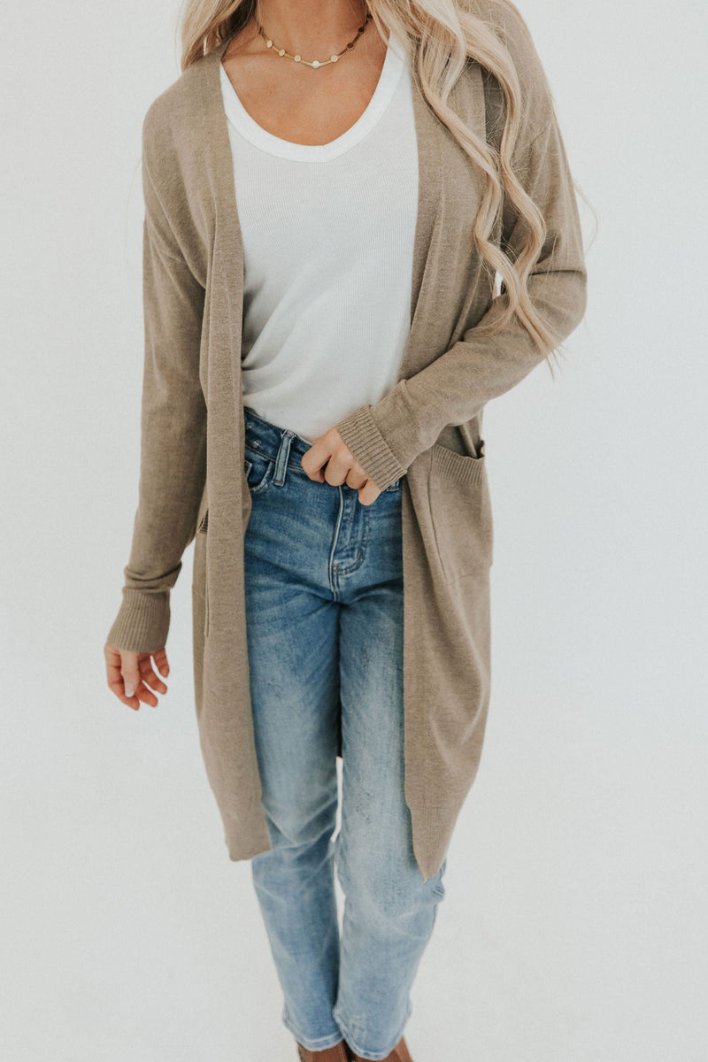 Undeniable Classic Cardigan - Mocha