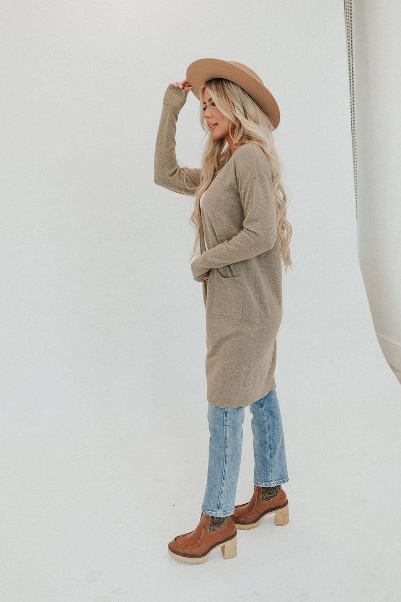 Undeniable Classic Cardigan - Mocha