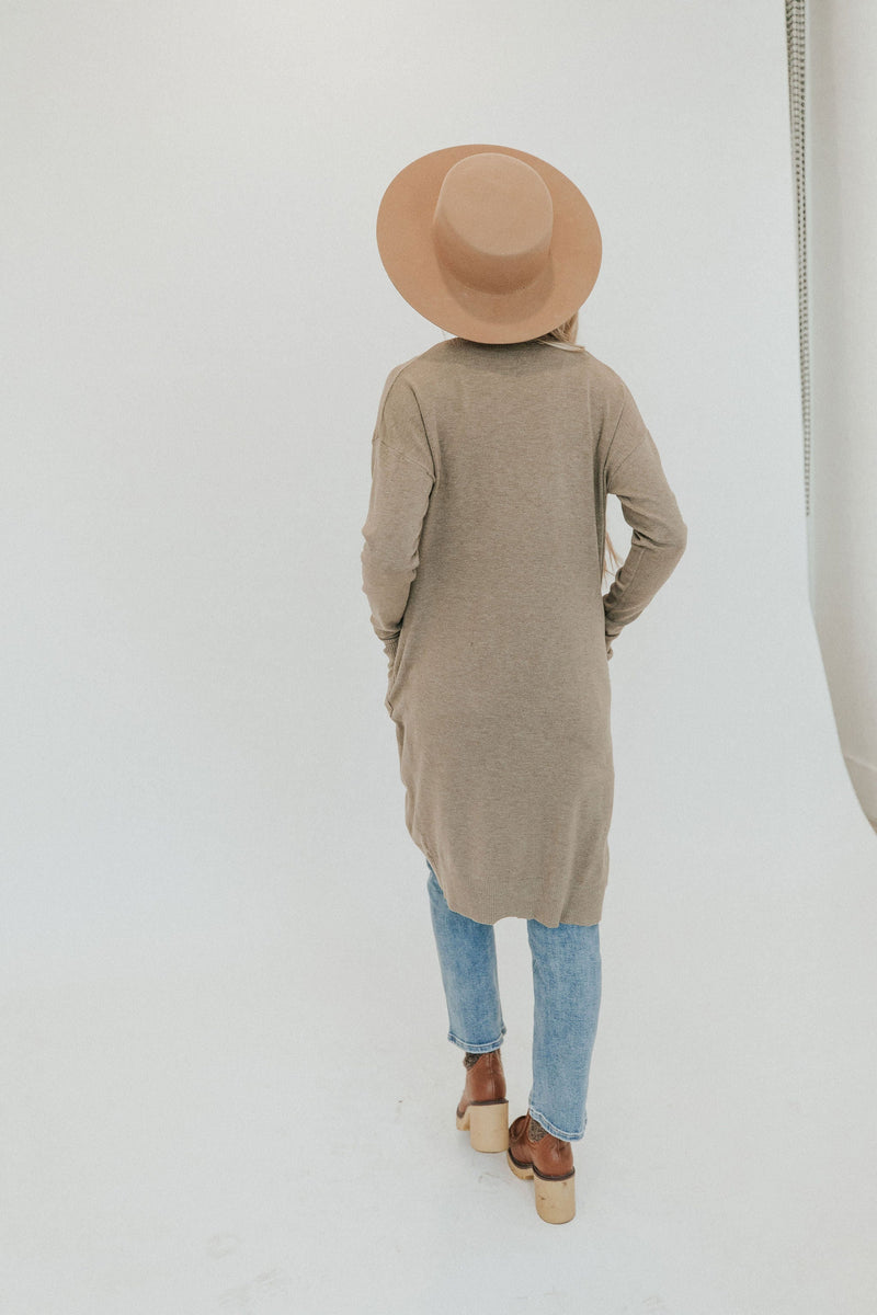 Undeniable Classic Cardigan - Mocha