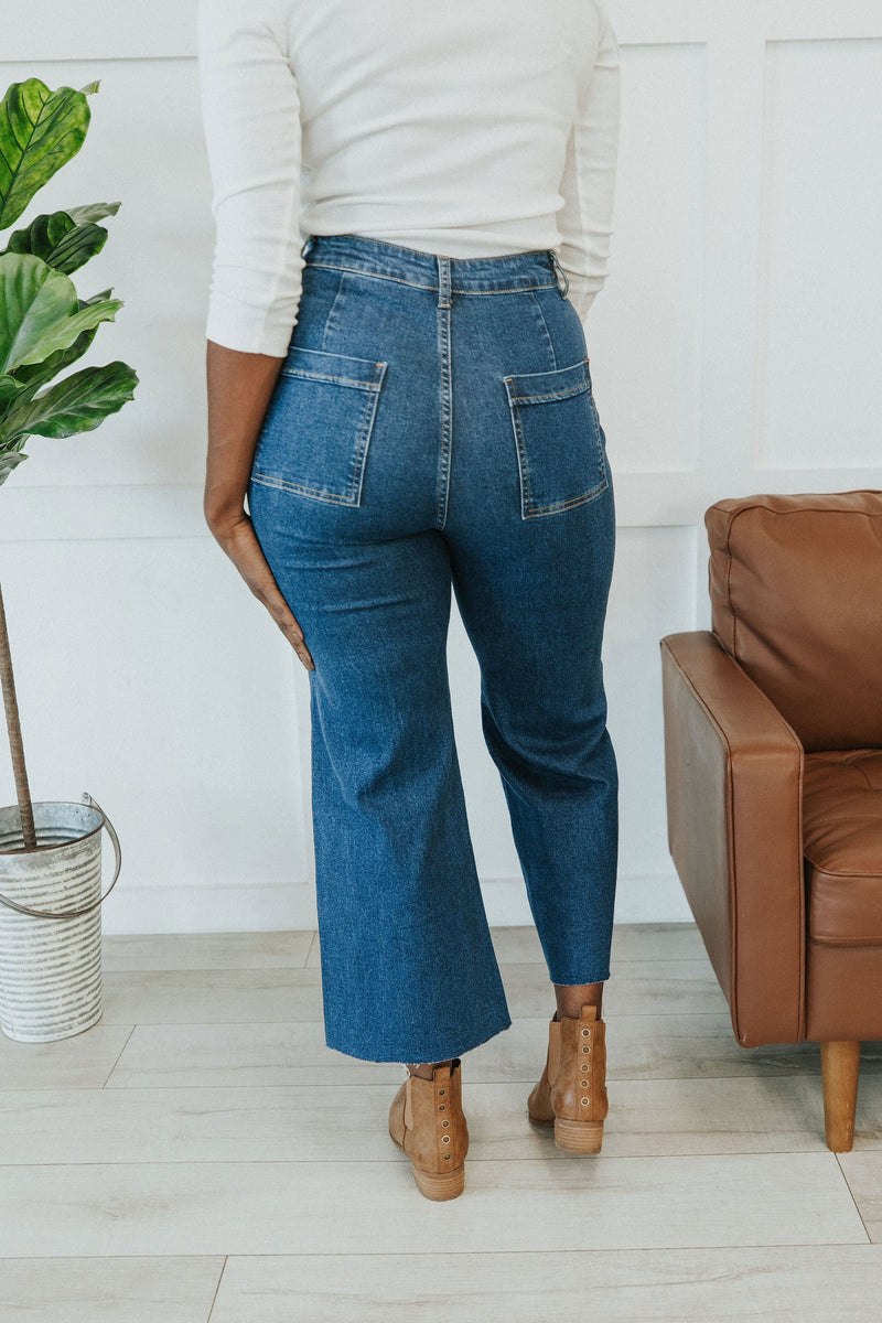 Can't Forget This Cropped Jeans