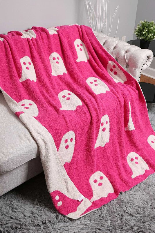 Reversible Ghost Patterned Throw Blanket- Pink