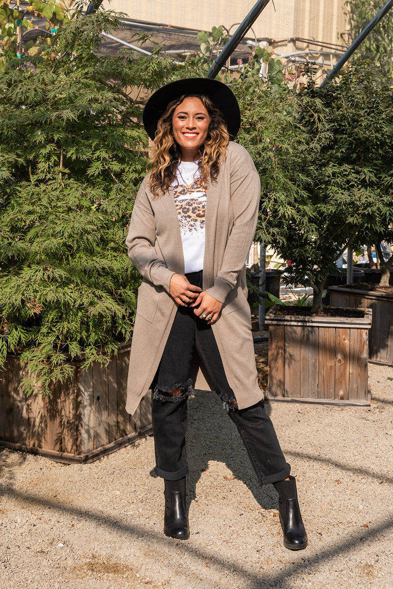 Undeniable Classic Cardigan - Mocha