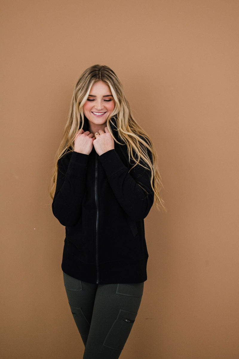 Active Longline Jacket with Thumb Holes