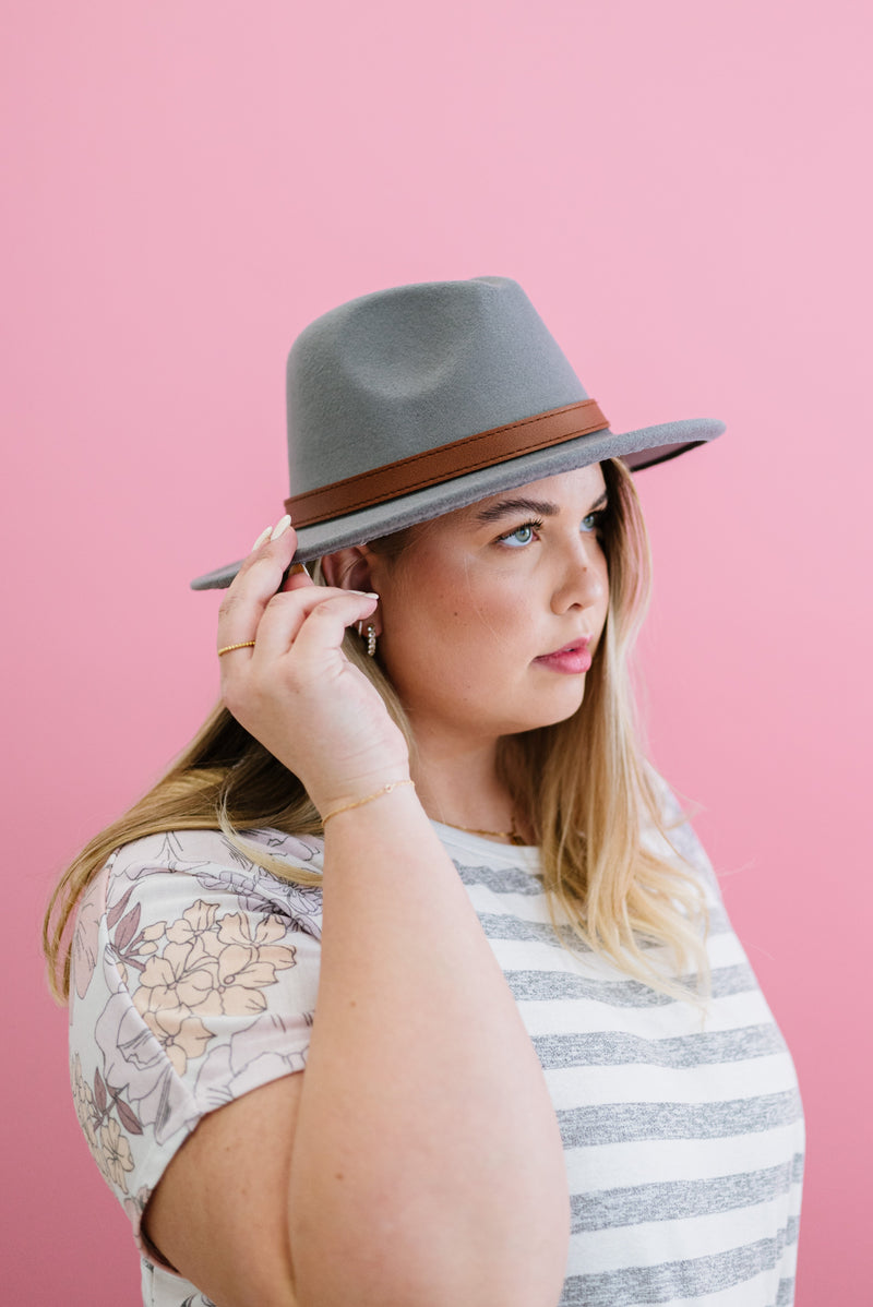 Belted Fedora Hat - Grey