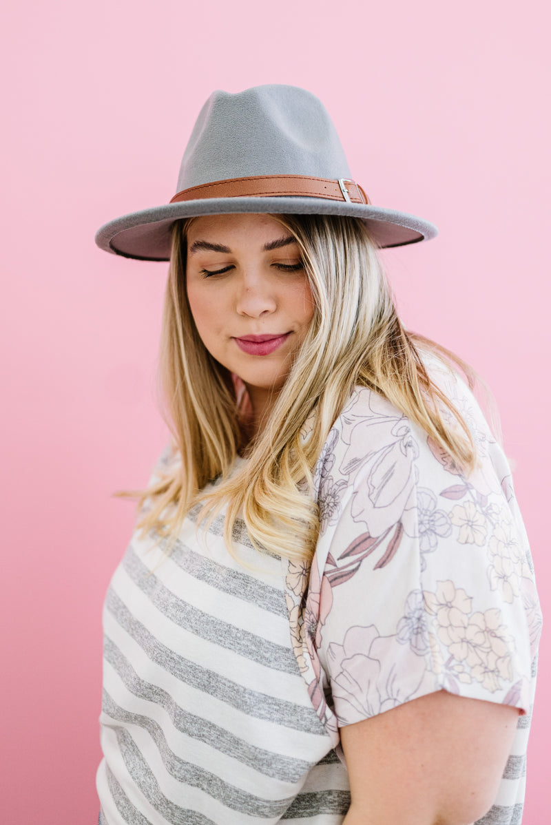 Belted Fedora Hat - Grey