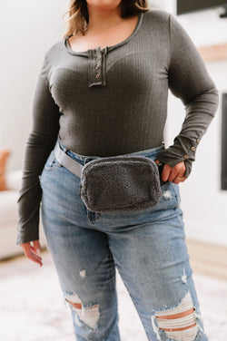 Lula Shoulder Sherpa Sling Bag- Gray