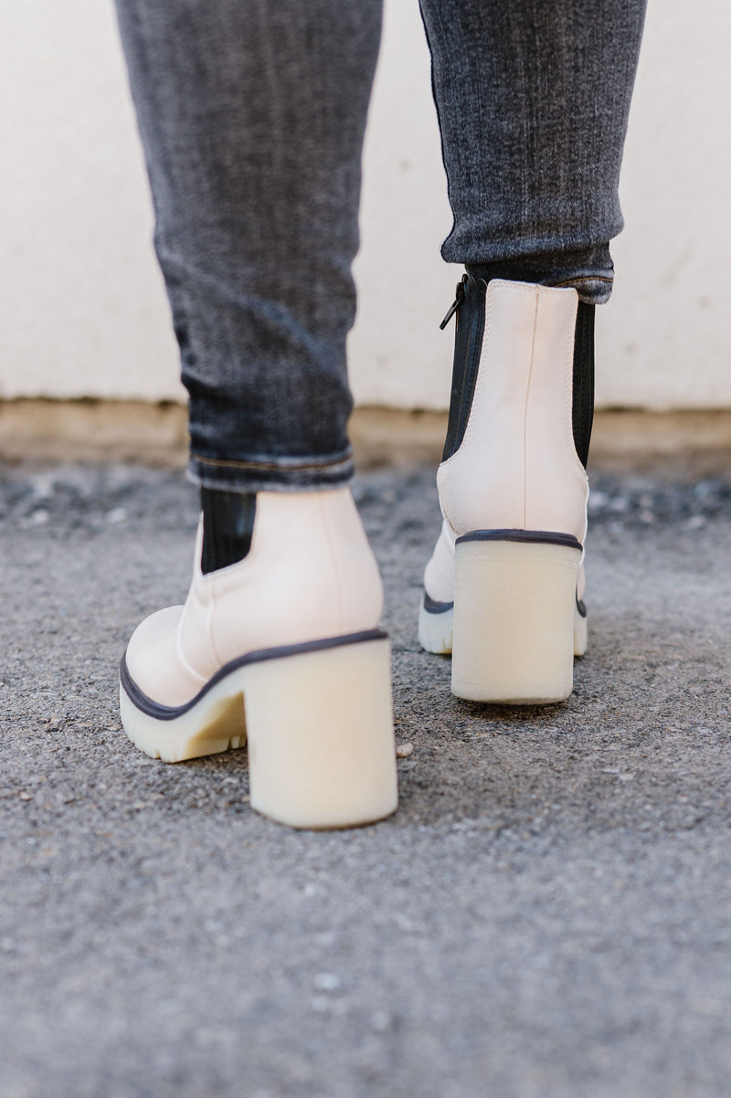 Anastasia Paneled Boot Beige/Black