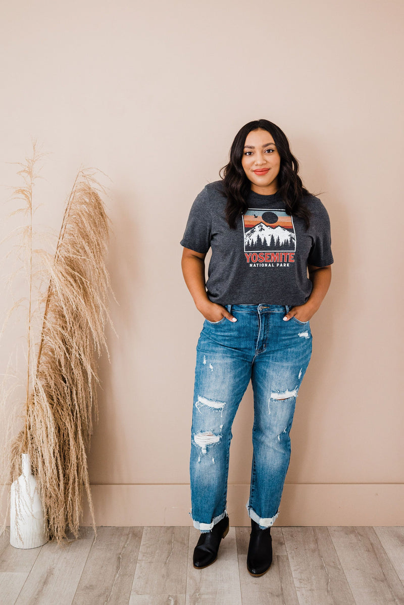 Yosemite National Park Graphic Tee