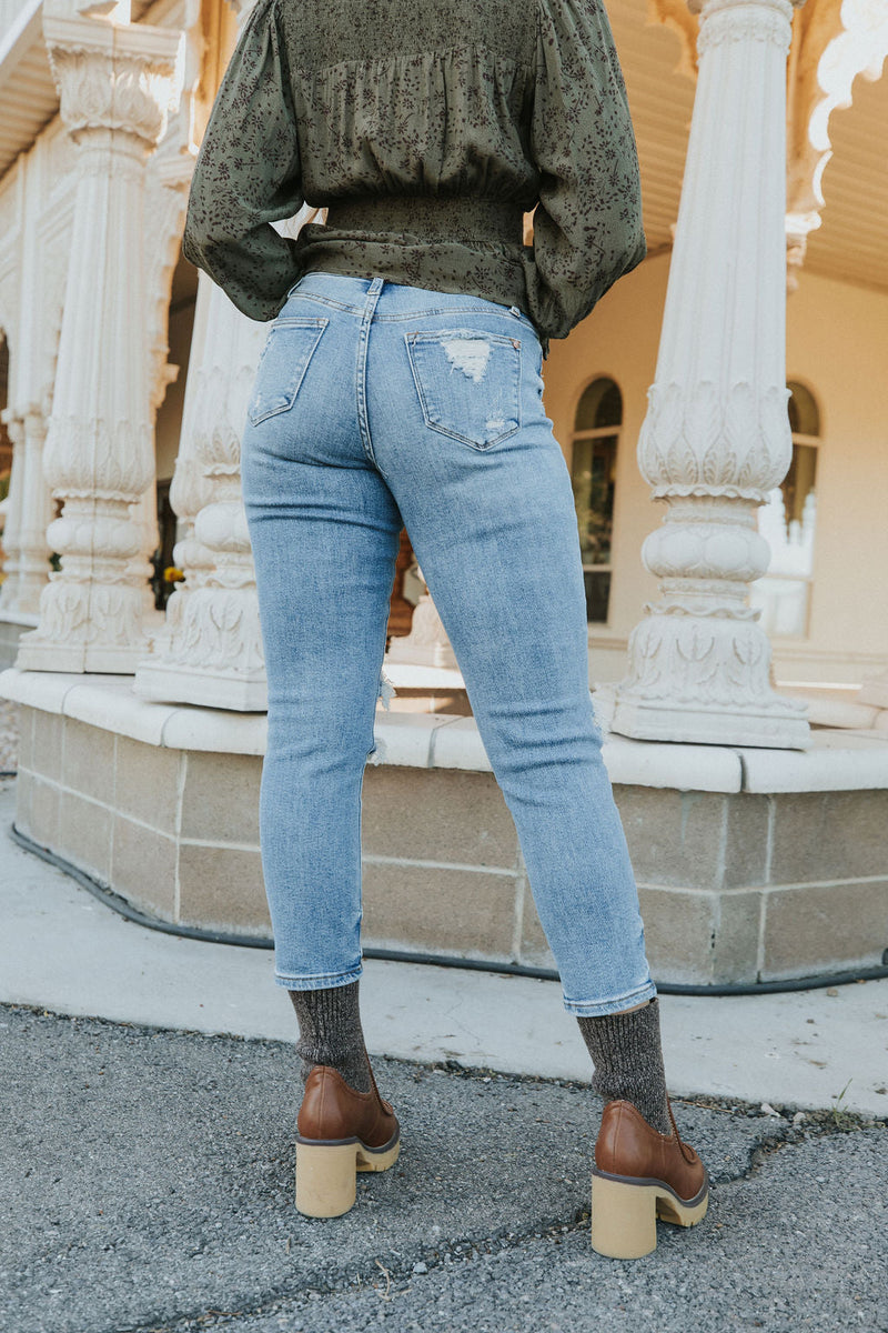 Can't Resist Boyfriend Jeans