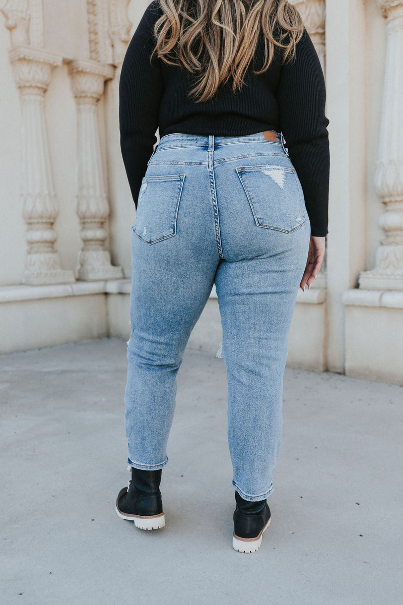 Can't Resist Boyfriend Jeans