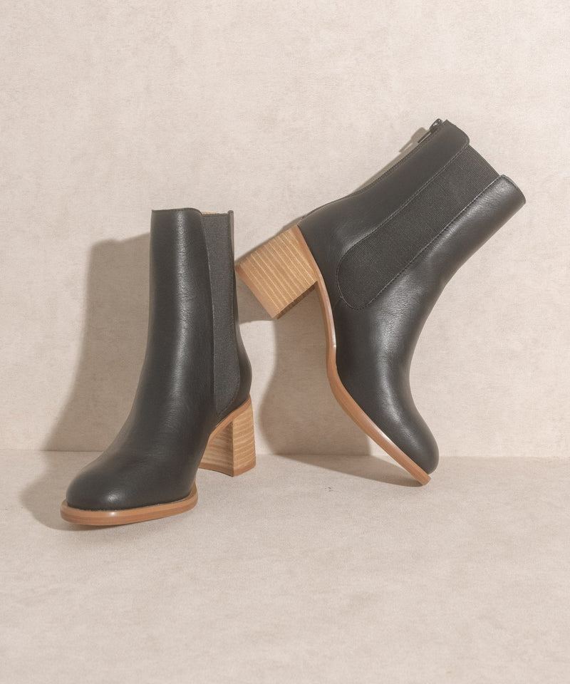 Cora Low Ankle Bootie - Black