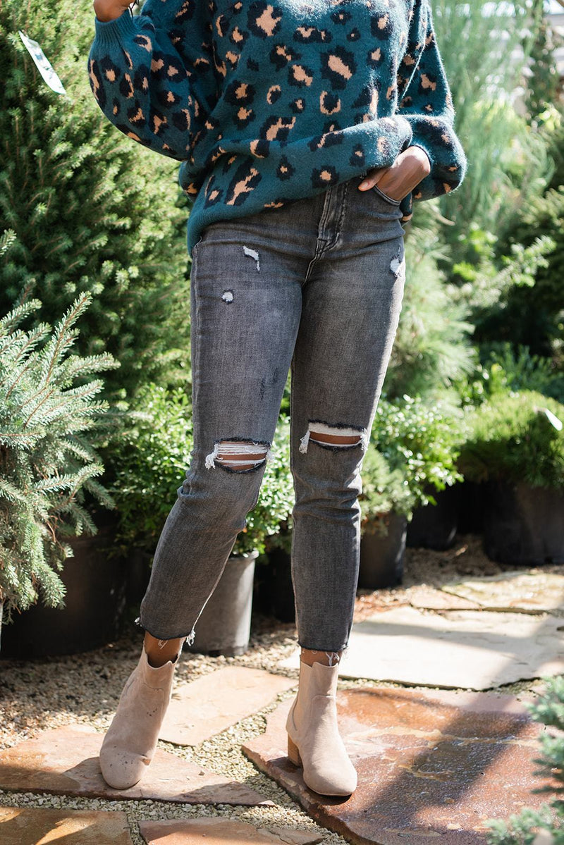 Looking Fine Distressed Jeans