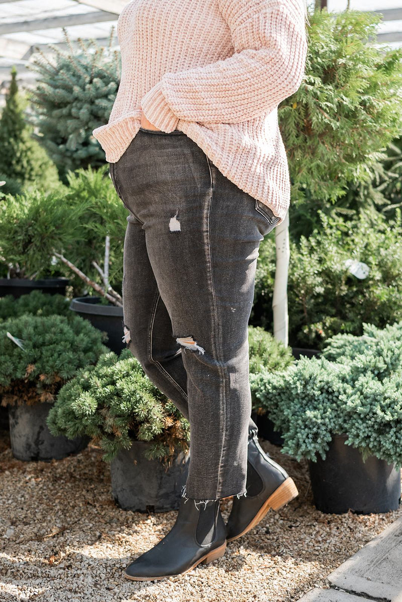 Looking Fine Distressed Jeans