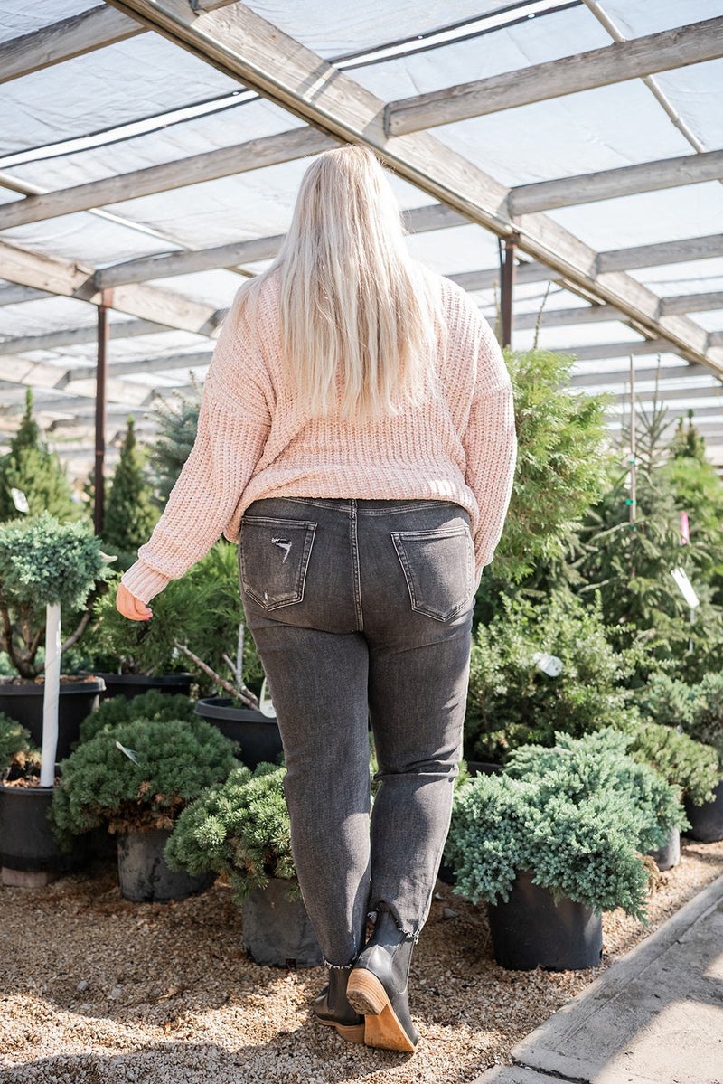 Looking Fine Distressed Jeans