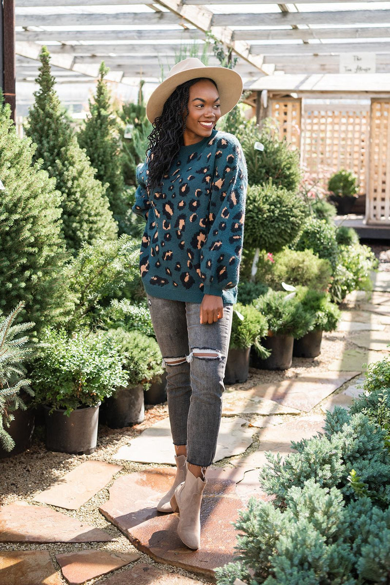 Looking Fine Distressed Jeans